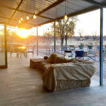 Kifaru Bush Camp Ξενοδοχείο Outjo Εξωτερικό φωτογραφία